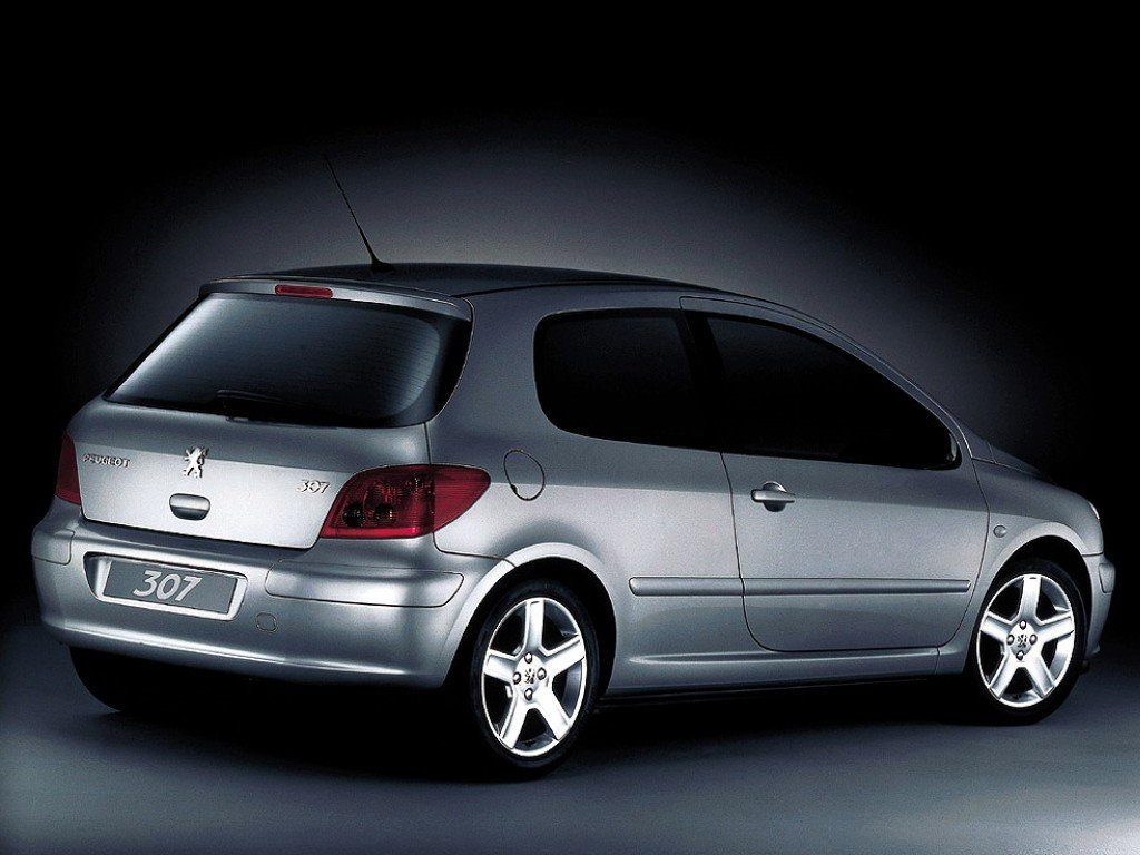 Peugeot 307 001.jpg